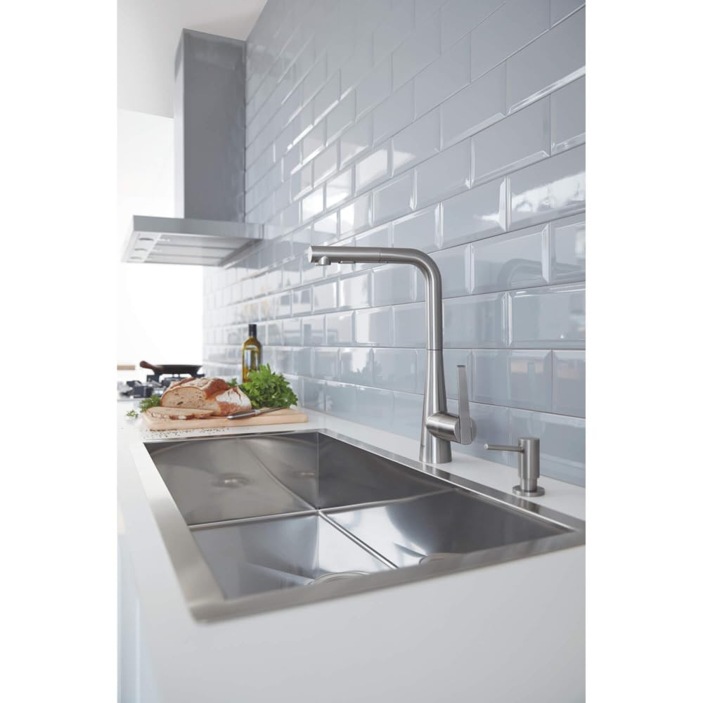 Grohe Cosmopolitan Bathroom Soap Dispenser Finish: Supersteel