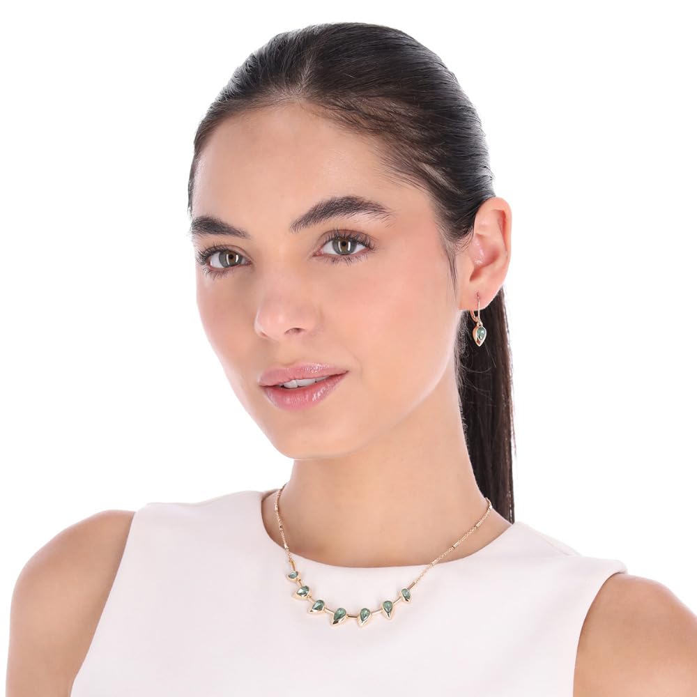 Anne Klein Boxsetcollar Asimétrico Para Mujer | Dorado, mediano, collar y aretes, gancho francés, 1 collar y 2 pares de aretes