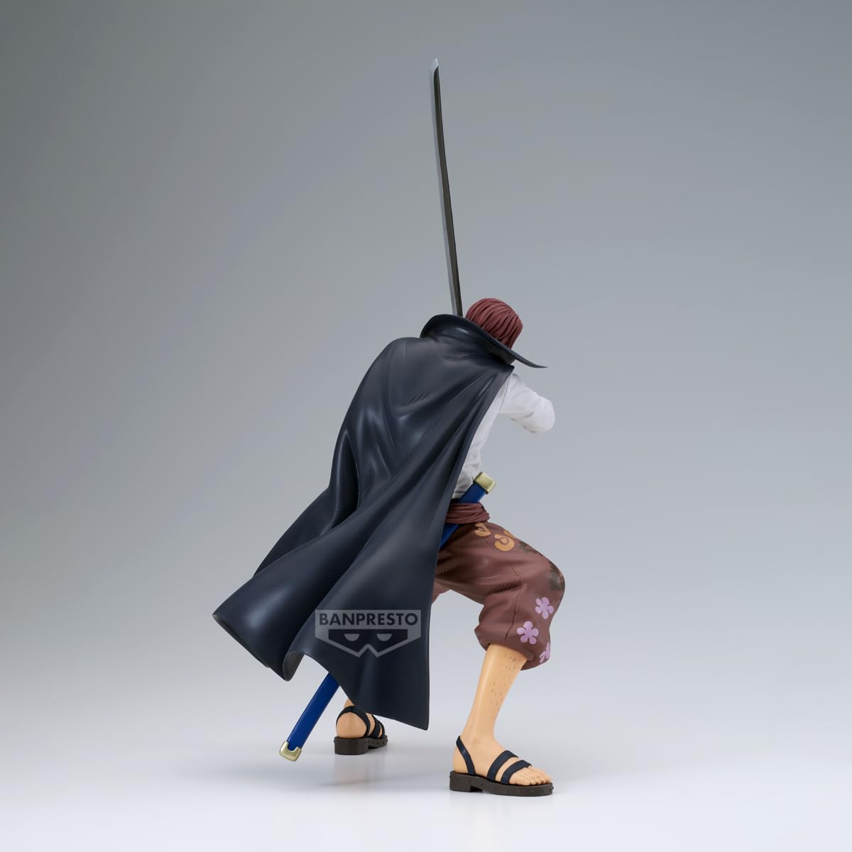 Banpresto - One Piece Shanks Grandista Figura de colección 8.7 Pulgadas - Estatuilla Anime con Espada, Pose dinámica y Acabado Premium para exhibición
