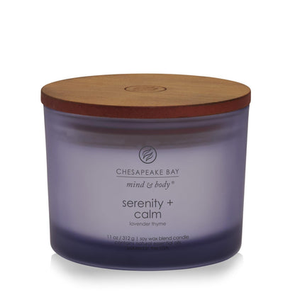 Chesapeake Bay Candle Vela Aromática en Jarra - Serenity + Calm (tomillo de lavanda) - 3-Wick Coffee Table Jar