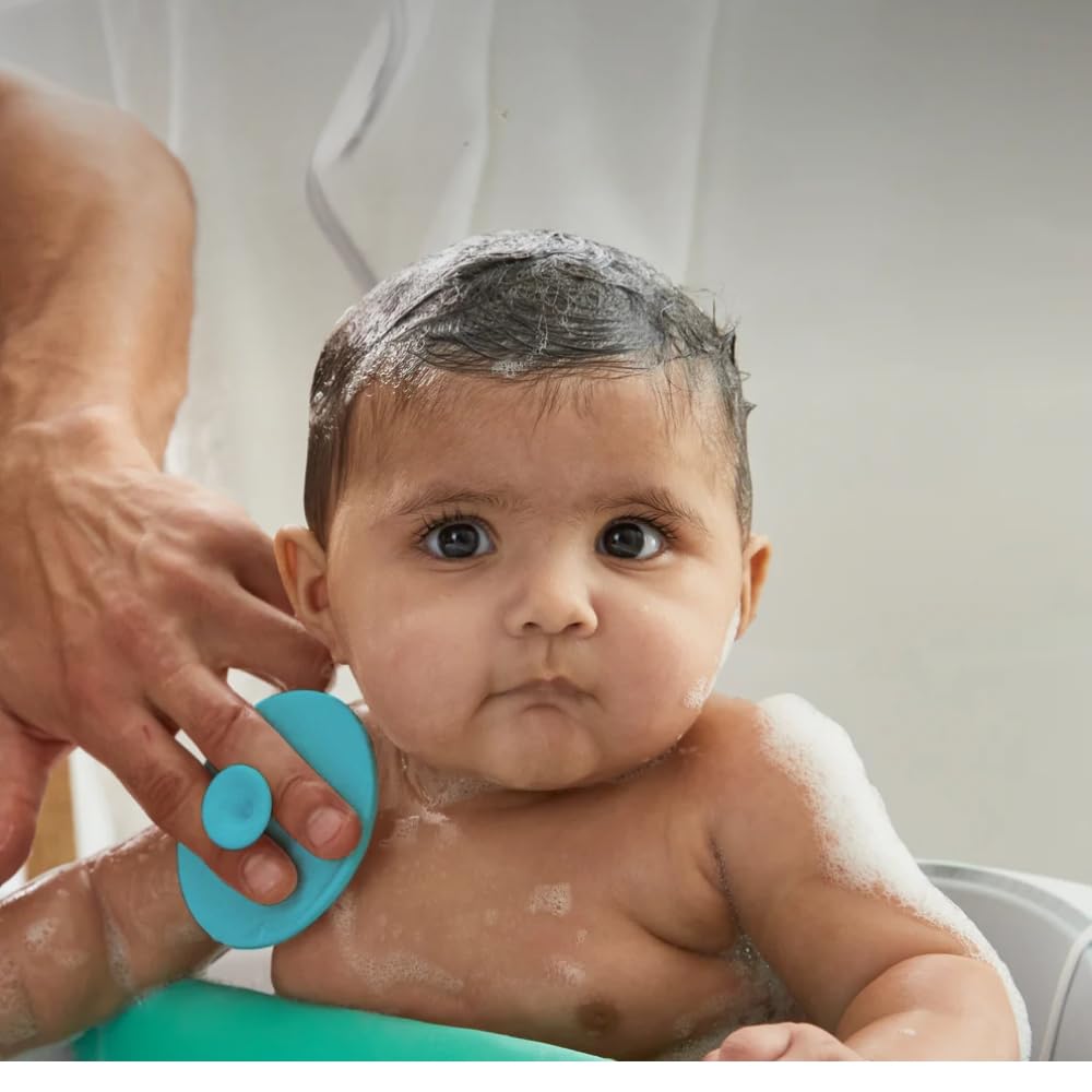 Frida Baby | Cepillo de Baño de Pies a Cabeza | Esponja para Limpieza Suave del Bebé | 1 Pieza
