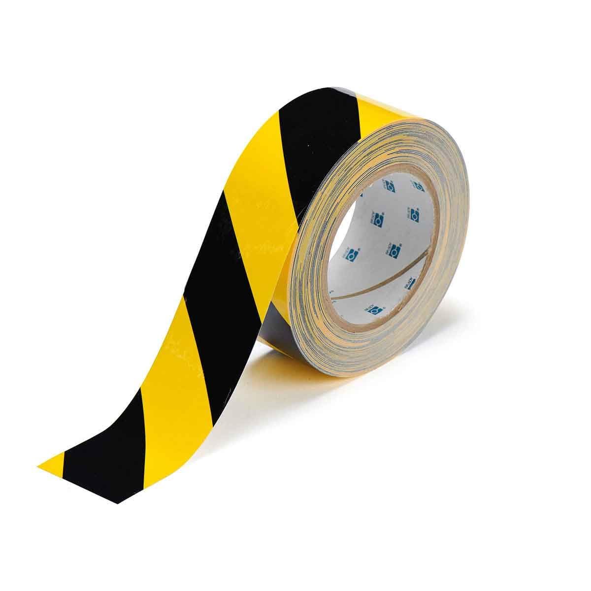Brady ToughStripe Cinta de Marcado de Piso, 4 Pulgadas x 100 Pies, Negro y Amarillo - 50.80 mm - Black on Yellow