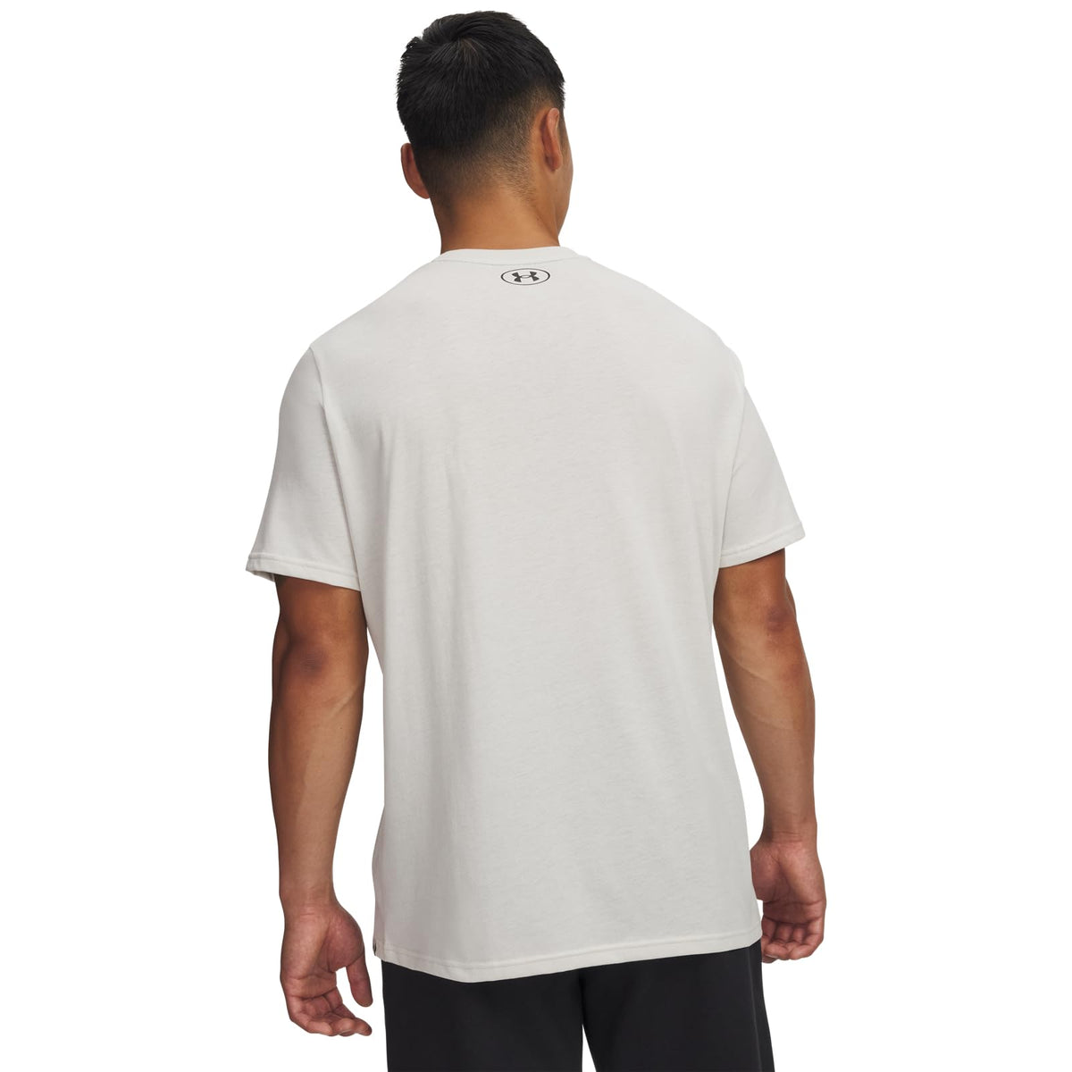 Under Armour Playera Manga Corta Deportiva Pjt RCK Brahma Bull para Hombre Talla EXG Color Blanco
