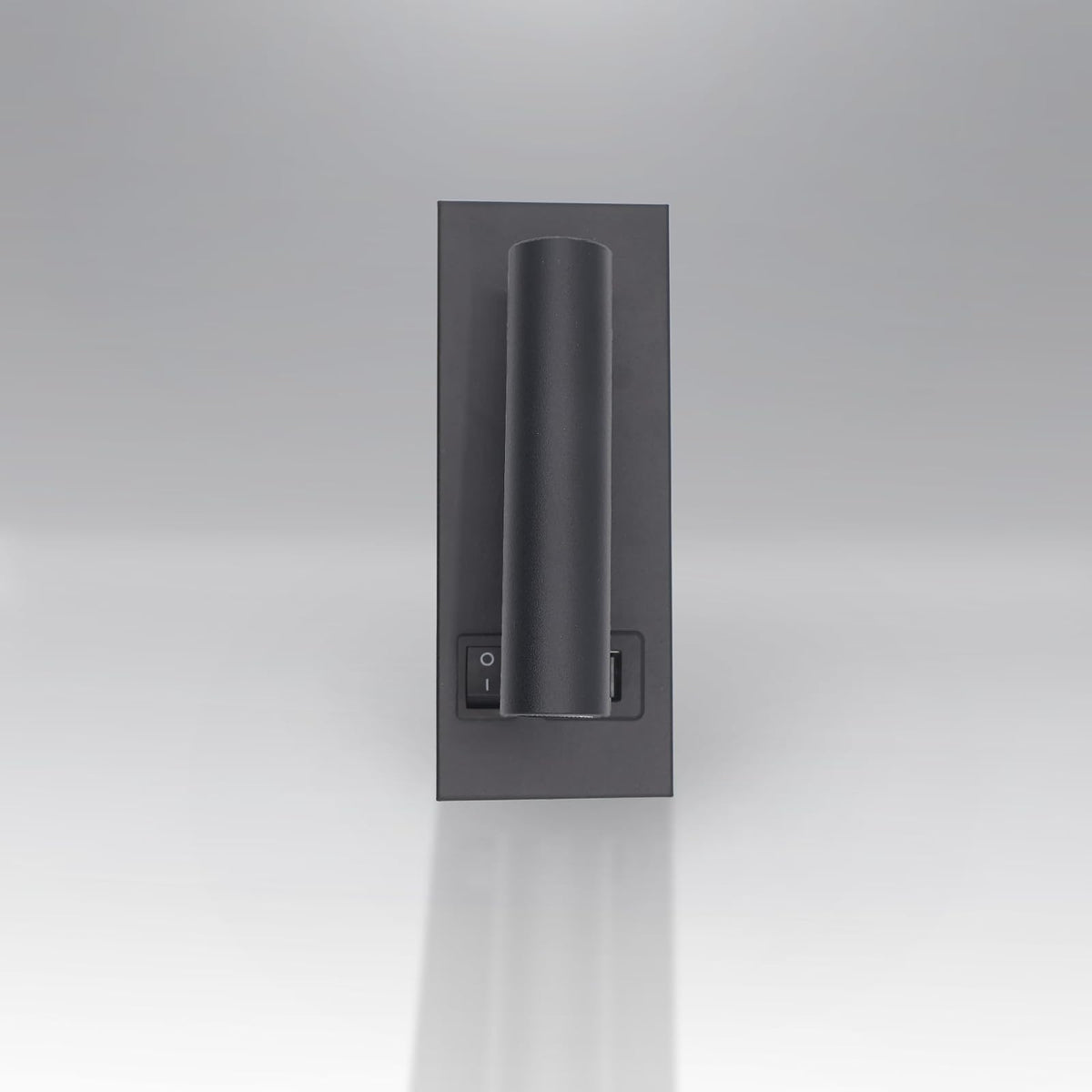 Luminaria LED Artlite Para Lectura con Puerto USB Blanco Frío 6500k, Potencia de 2w, 146 Lúmenes, Aluminio + Hierro, Puedes Direccionar la Iluminación