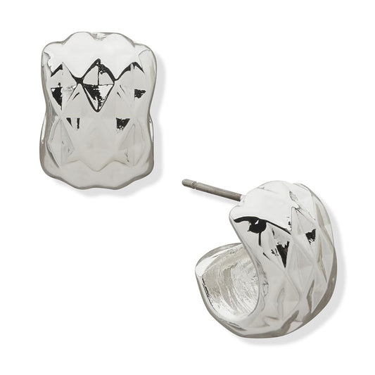 Nine West Aretes Circular Pequeño | Plateado, 1 par, metal, diseño huggies, acabado brillante