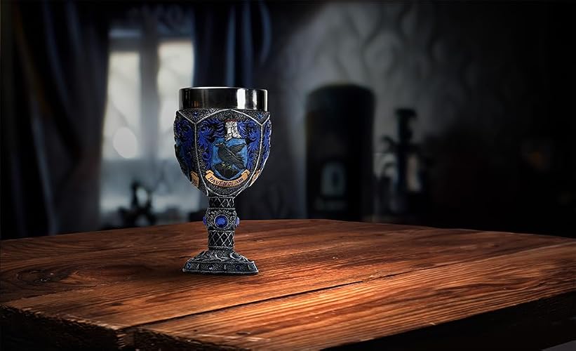 Enesco 6005060 Wizarding World of Harry Potter Ravenclaw - Figura decorativa de cáliz (19 cm), multicolor