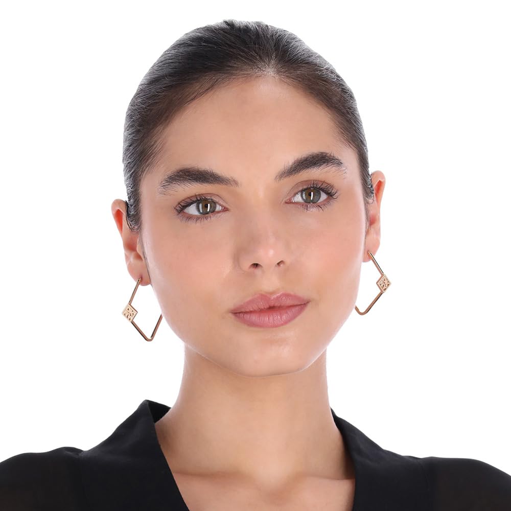 DKNY Aretes Dorado Irregular | Para mujer, par, asimétrico, metal, cierre tipo poste