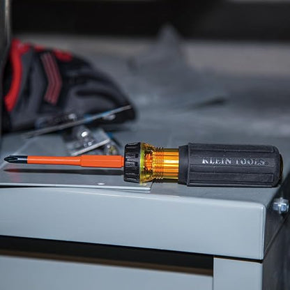 KLEIN TOOLS 32287INS | Desarmador 2 En 1 | 1000 V | Puntas Intercambiables | Desarmador 2 en 1 con puntas intercambiables y aislamiento de 1000 V, ideal para trabajos eléctricos en espacios reducidos.