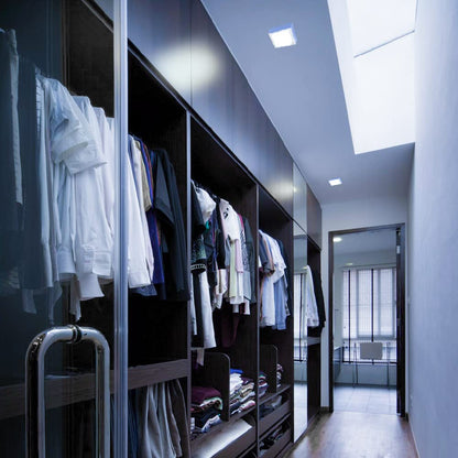 Tecnolite Lámpara Plafón LED 15 W - Luz de Día, IP54, IK05, Lámpara de Techo de Sobreponer Cuadrada, LED integrado (15PTLLED1131CV65G)