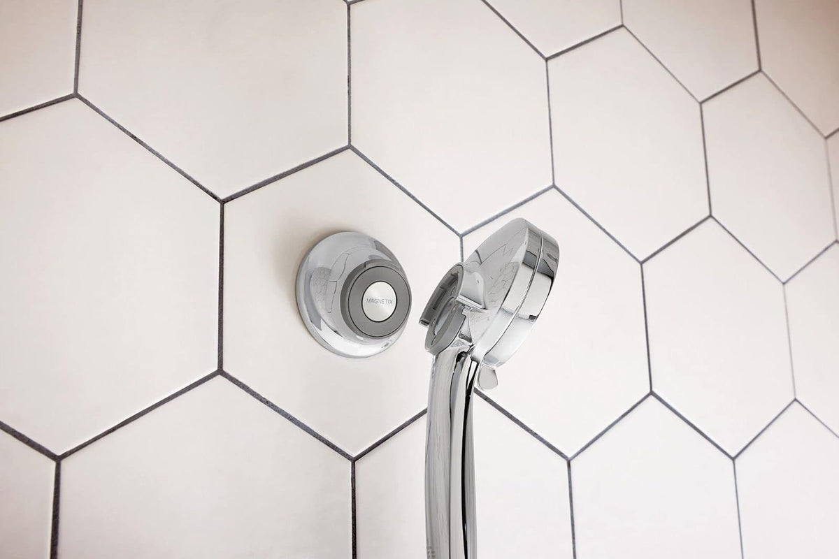 Moen 186117 - Base de mando a distancia extraíble con soporte de pared incluido o opciones adhesivas permanentes impermeables