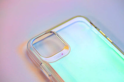 Gear4 ZAGG Crystal Palace Iridescent Compatible con iPhone 11 Pro, protección Avanzada contra Impactos con tecnología D3O integrada, Anti-amarilleo, Cubierta de teléfono – Iridiscente