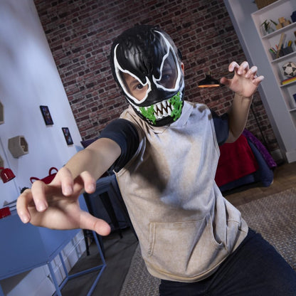 Hasbro Marvel Spider-Man VenomVersus - Máscara de Juguete Fluorescente con Sonido para Cosplay y Juegos de rol para niños y niñas a Partir de 5 años