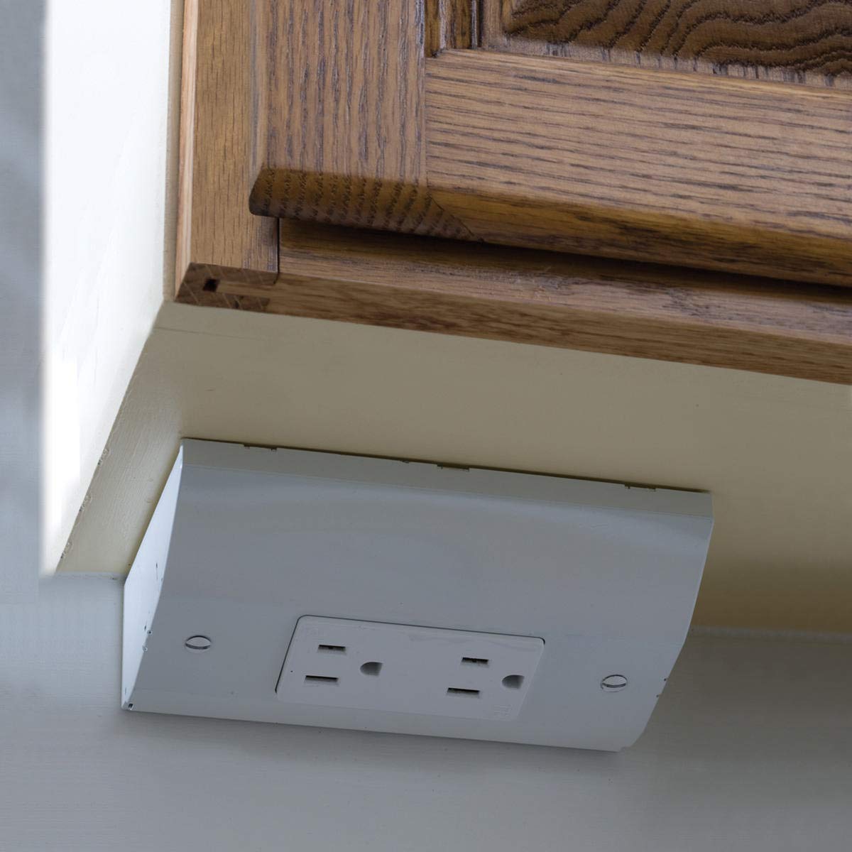 Bryant Electric RU100W Under Counter Electrical Box, White