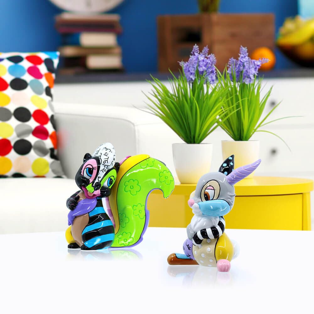 Enesco Disney Britto Bambi Flower Coy Pose - Figura en Miniatura, 3 Pulgadas, Multicolor