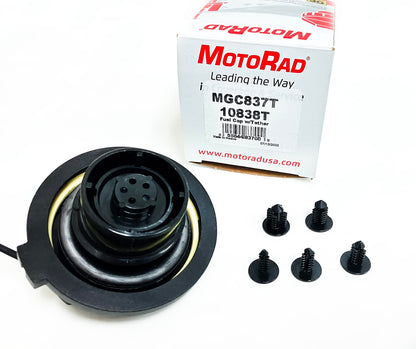 MOTORAD MGC-837T Tapón de Combustible con Sujetador Compatible con Select Chrysler Dodge Hyundai Jeep Kia Mitsubishi Nissan Ram with Yellow Seal Option Fuel Tank Cap Compatible con Jeep Wrangler