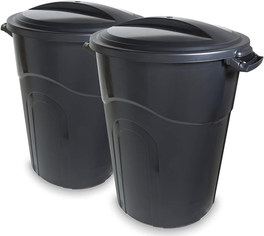 United Solutions - Bote de basura para exteriores de 32 galones, color negro, fácil de transportar con construcción resistente, asas de paso y tapa de bloqueo de clic fijable, uso en interiores o