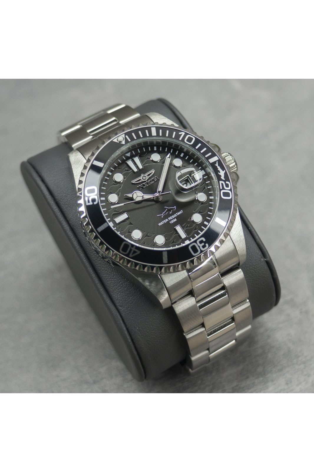 Invicta Pro Diver Reloj de cuarzo para hombre con correa de acero inoxidable, plateado, 22 (Modelo: 30018)