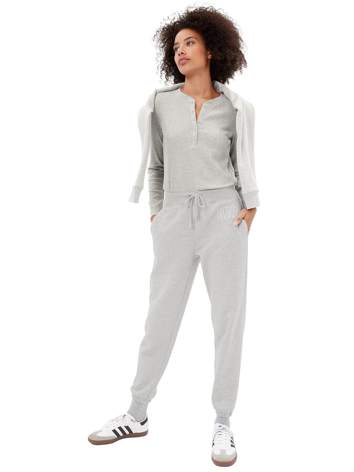 Gap Joggers de Forro Polar con Logotipo Mujer - Gris claro jaspeado - CH