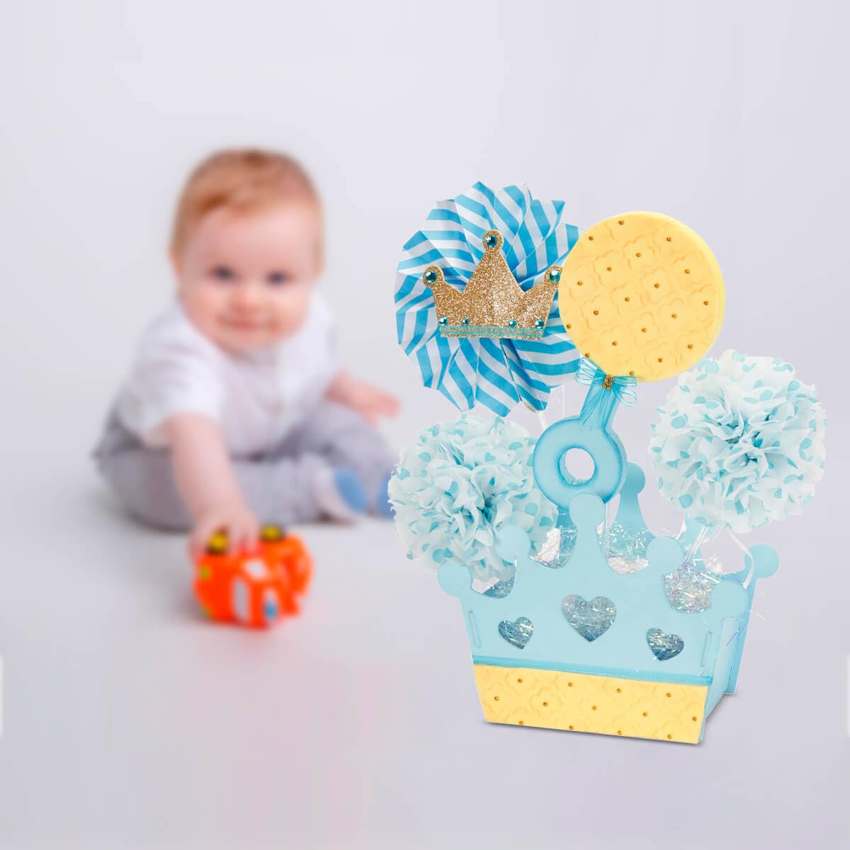 Mylin Corona De Princesa De Madera Para Decorar. Ideal para Dulceros, Centros de Mesas, Mesas De Dulces, Regalos, Fiestas de Princesa. Tamaño: 19.5cm Alto x 26cm Largo x 11.5cm Ancho.