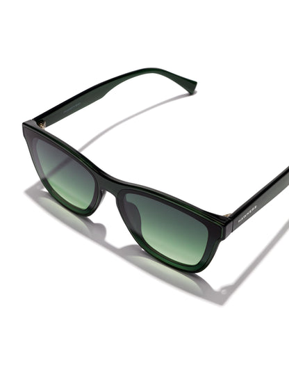 HAWKERS Lentes de Sol DOWNTOWN MAX para hombre y mujer