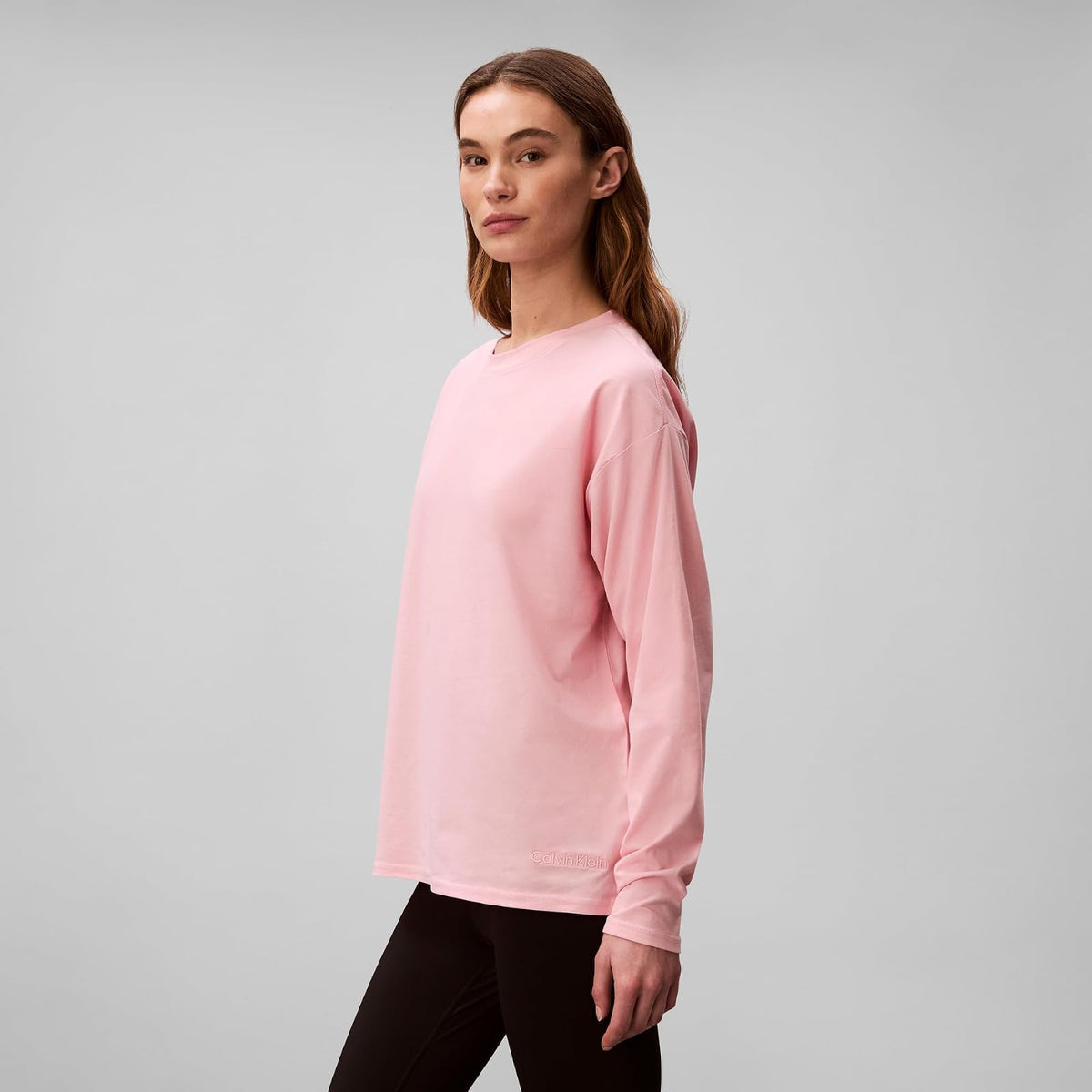 Calvin Klein - Playera de Manga Larga con Cuello Redondo para Mujer
