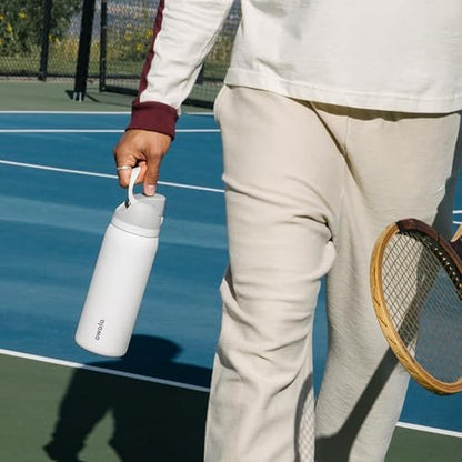 Owala FreeSip Botella de acero inoxidable aislada con popote, botella de agua deportiva libre de BPA, ideal para viajar, 40 oz, Malvavisco Tímido
