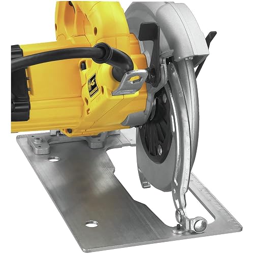 DEWALT Sierra Circular De 7-1/4 Pulgadas, Ligera, Con Cable (Dwe575)