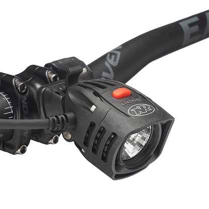 NiteRider Pro 1400 Race, luz Ligera de Alto Rendimiento, 1400 lúmenes de Salida máxima. Luz Delantera Duradera para Bicicleta. Excelente patrón de Haz MTB