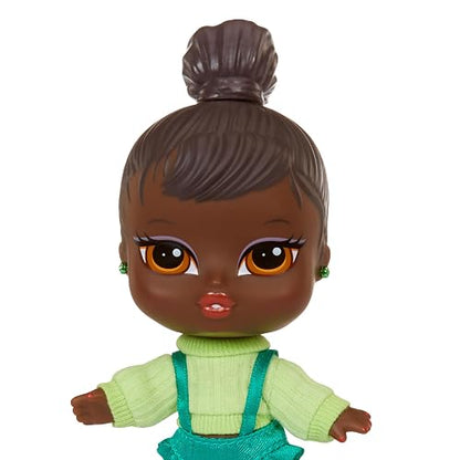 Bratz, Babyz Runwayz Felicia, Muñeca de Moda, Bebé de Juguete para Niñas, con Accesorios, Funciona como Llavero Colgante