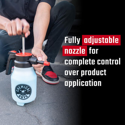Chemical Guys Pulverizador de Bomba y atomizador a presión de función Completa para el hogar, el jardín y el Lavado y detallado de Automóviles (Botella de 50 oz)