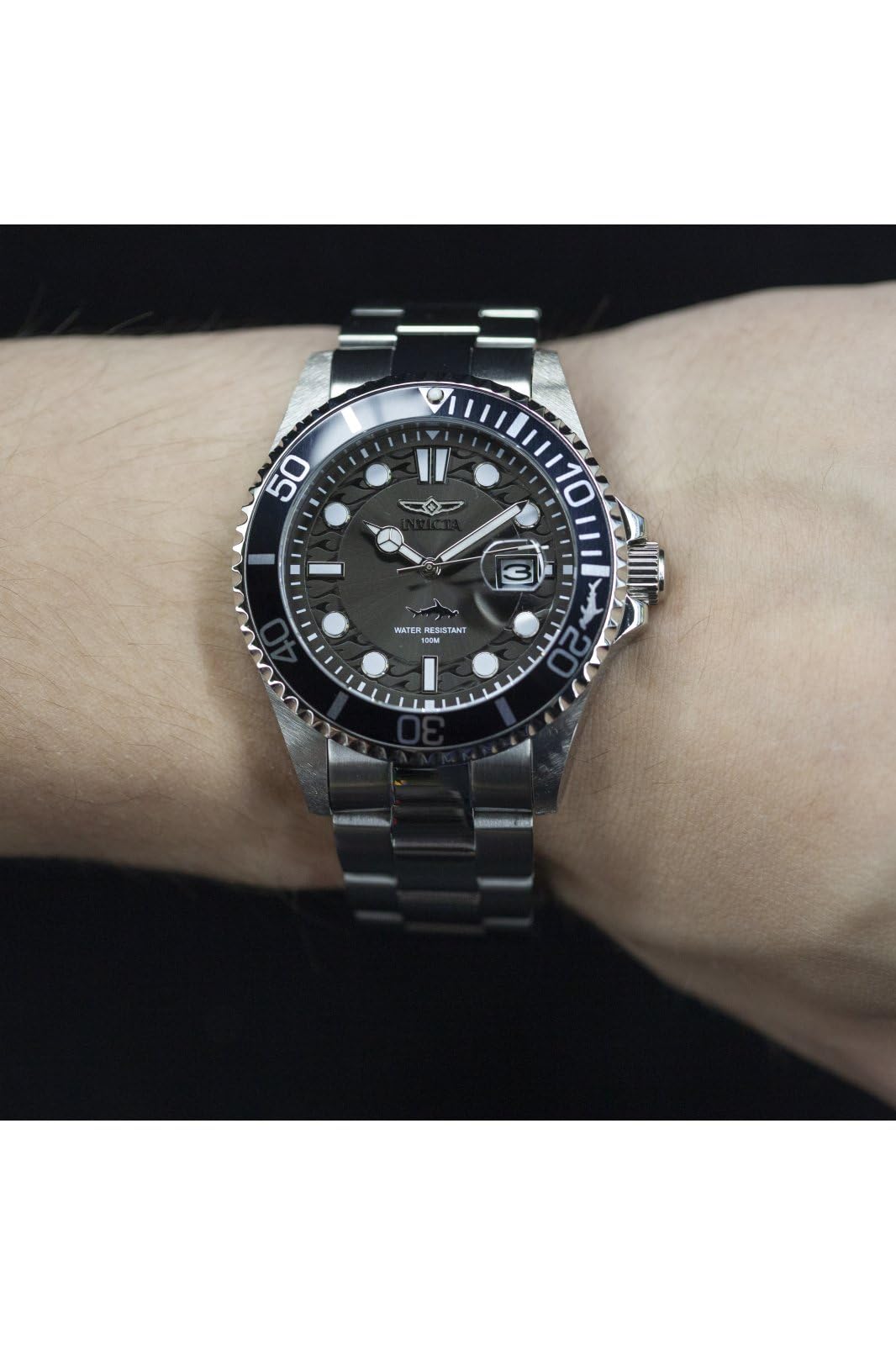 Invicta Pro Diver Reloj de cuarzo para hombre con correa de acero inoxidable, plateado, 22 (Modelo: 30018)