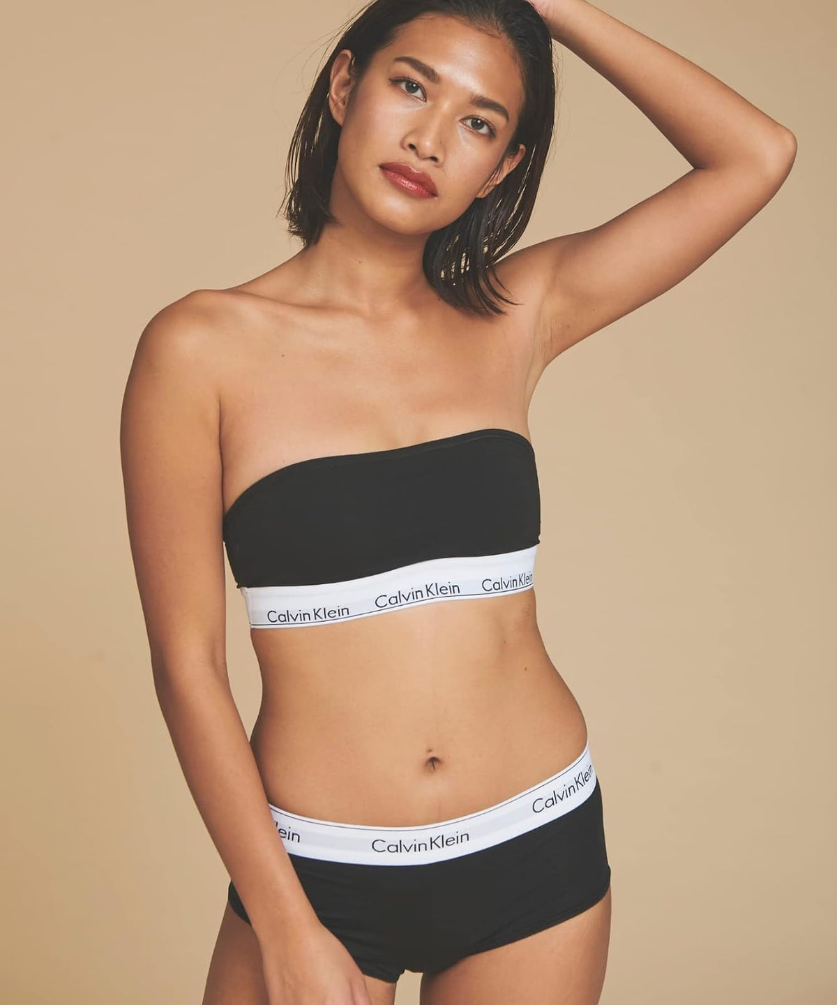 Calvin Klein - Pantalón Corto de algodón Moderno para Mujer
