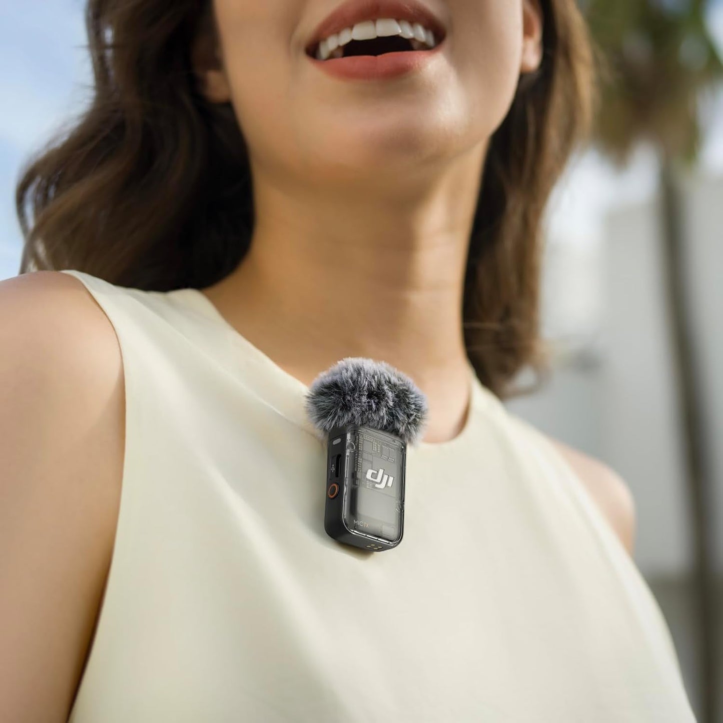 dji Mic 2 Transmisor (Shadow Black), micrófono inalámbrico y lavalier con cancelación de Ruido Inteligente, 14 Horas de grabación Interna, 6 Horas de batería, fijación magnética, Bluetooth, Vlogs