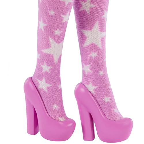 Barbie Fashionista Deluxe Style Muñeca con Vestido Rosa y Pelo Suelto, Accesorios de Moda y Cuerpo articulado, para niñas de 4 años en adelante