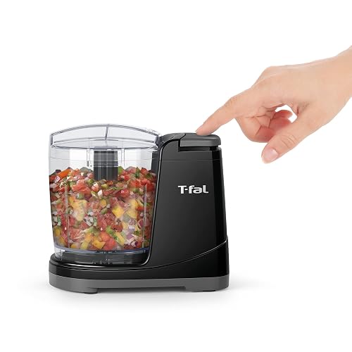 T-FAL Procesador de Alimentos Max Chopper | 2 velocidades, 700 ml. Potencia de 135W para picar alimentos en segundos, potente y versátil, Desmontable, Negro. MF2528MX