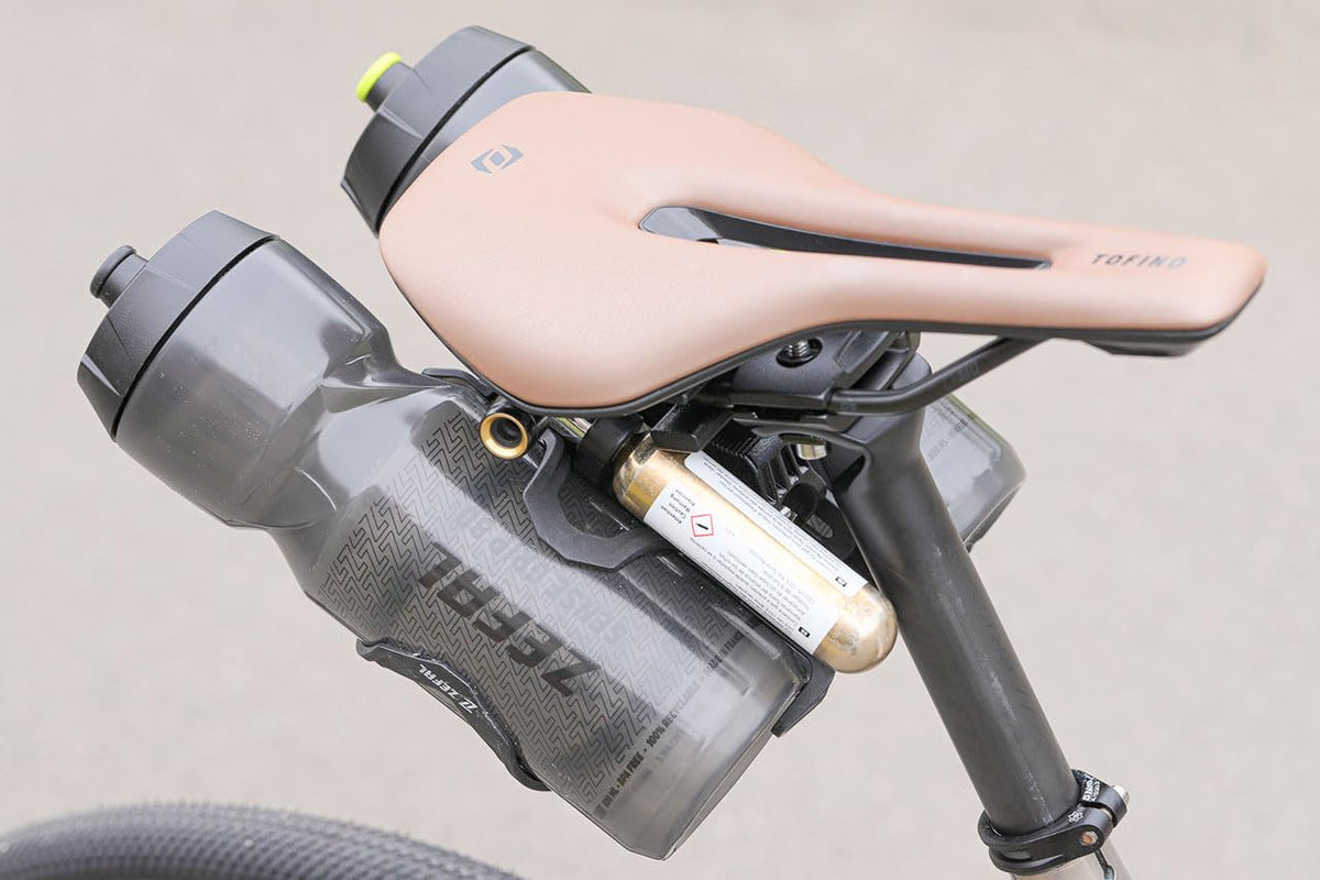 Porta Anfora ZEFAL Triatlón Tri Bottle Cage para 2 anforas y Cartucho CO2 Tecnopolímero/Compuesto Reforzado 1708