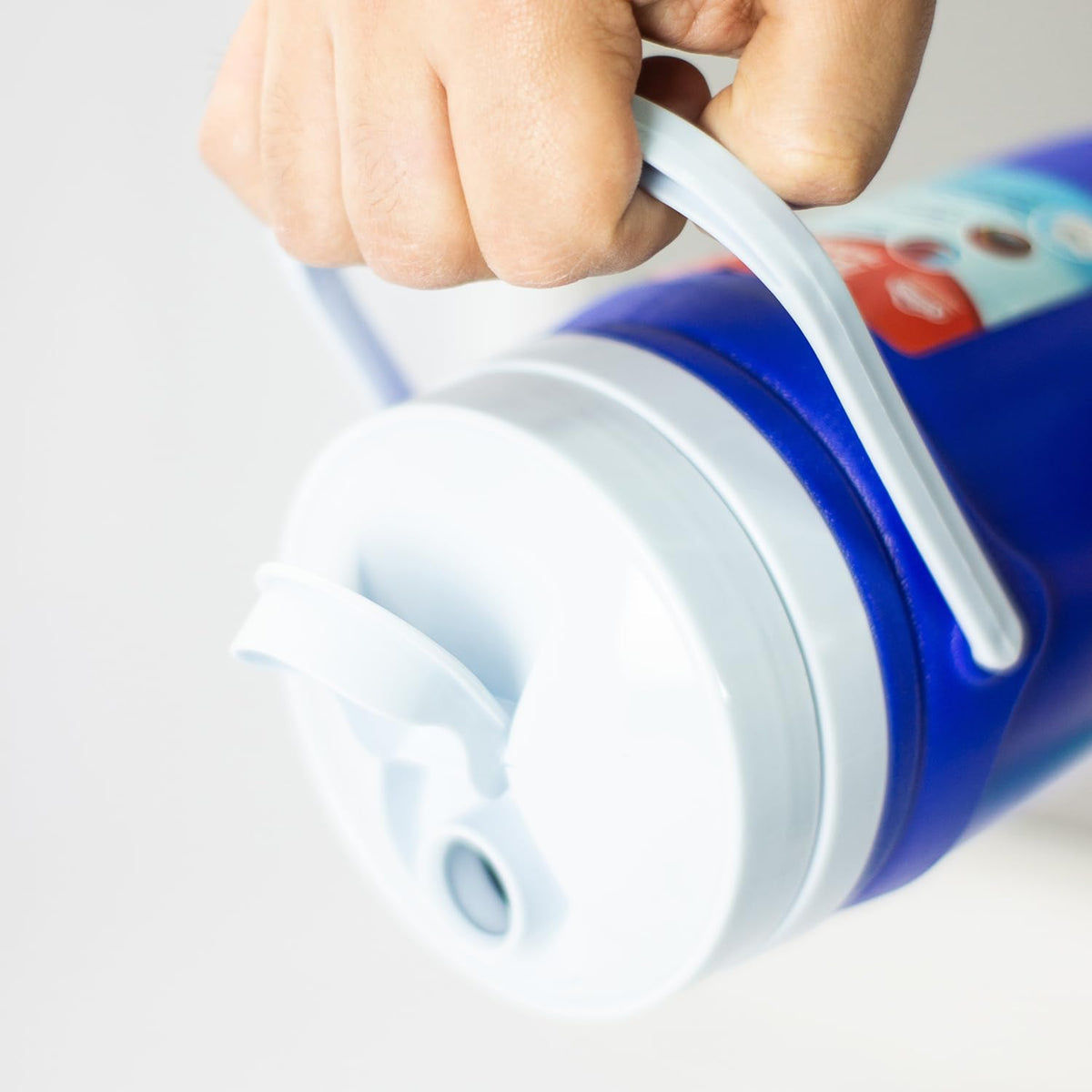 Guateplast Termo 1.5 L Poliuretano | Azul, material poliuretano, libre de BPA, mantiene bebidas frías o calientes