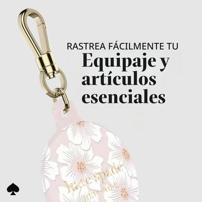 Kate Spade New York Estuche para AirTag con Clip de Anillo Dorado, Hollyhock Cream