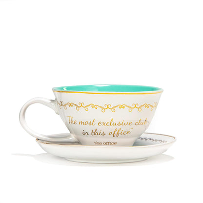 Silver Buffalo The Office Finer Things Club Tea - Taza de té y platillo de cerámica en caja con lámina dorada, 12 onzas