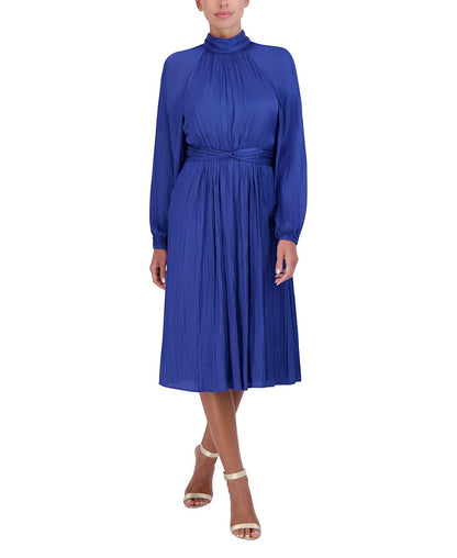 BCBGMAXAZRIA Vestido Midi Ajustado y Acampanado, Manga raglán Larga, Cuello Alto Falso, Nudo Torcido, Espalda Fruncida Vestido para Mujer