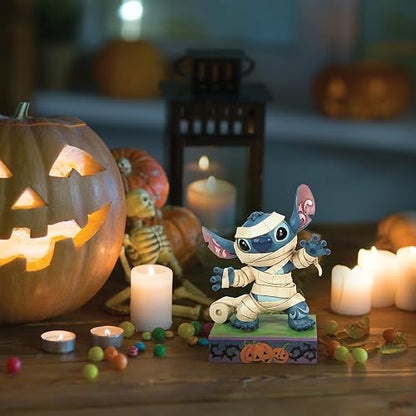 Enesco Disney Traditions Collection by Jim Shore - Figura de Disfraz de mamá de Lilo y Puntada, Resina de Piedra, Pintada a Mano, Coleccionable, diseño de Halloween, decoración del hogar, 6.25