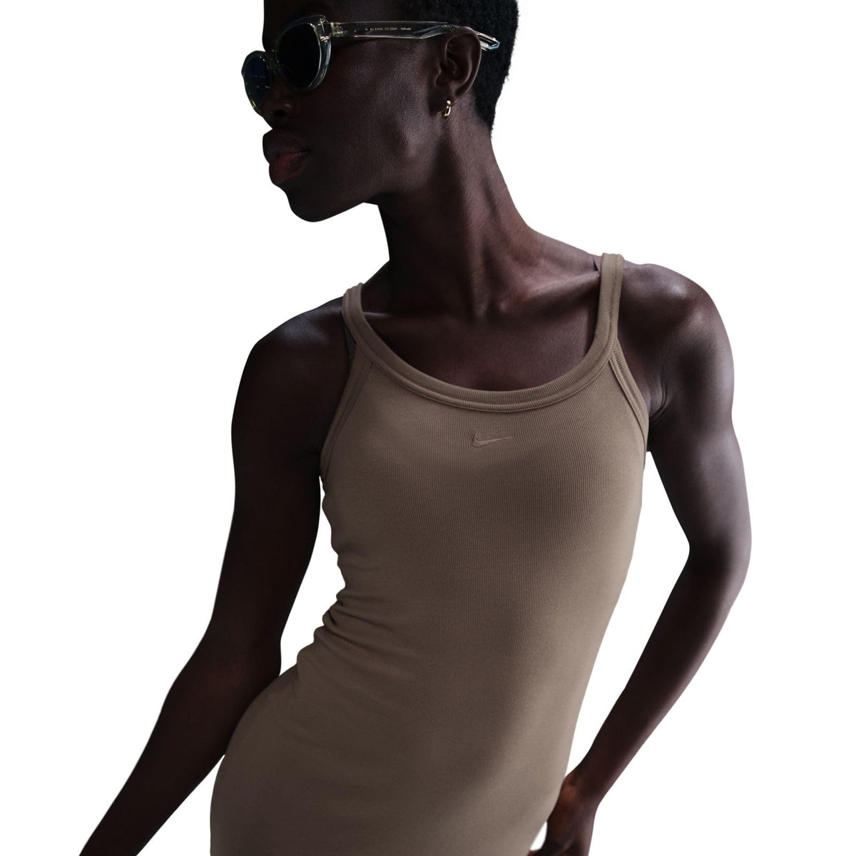 Nike Sportswear Chill Knit Eng Anliegendes Mini-Rib-Tank-Kleid (Damen) Vestido Corto Rib Tanque Mujer