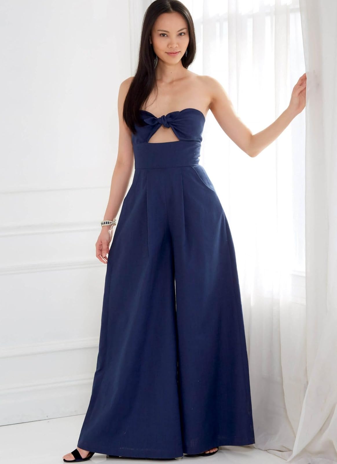 McCall's Patterns - Patrones de costura para vestidos y monos, multicolor