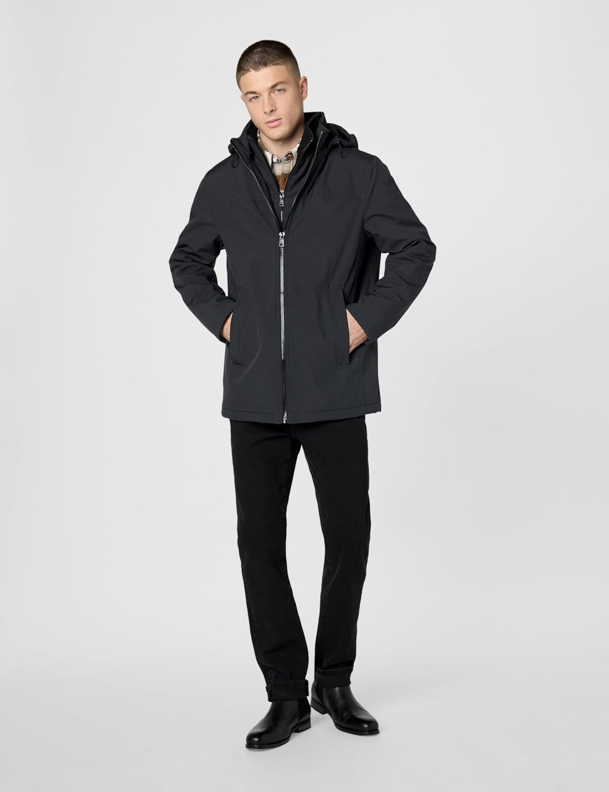 Calvin Klein chamarra con capucha resistente al agua y al viento para hombre desde otoño hasta invierno