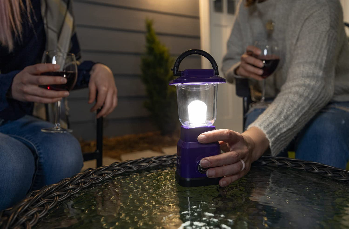 Enbrighten LED Mini Camping Lantern, Battery alimentada, 200 lúmenes, 40 horas de ejecución, 3 modos, luz nocturna para niños, ideal para caminar, aire libre, emergencia, nieve, huracanes