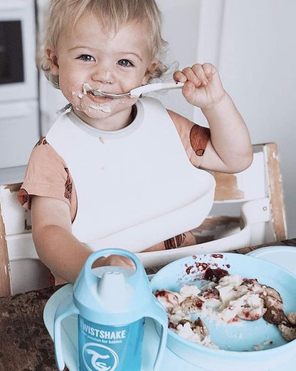 Twistshake Juego de Cubiertos de Aprendizaje | Tenedor, Cuchillo y Cuchara de Acero Inoxidable | Cubiertos Entrenadores para Niños a Partir de 12 Meses | Vajilla Infantil Soft Touch y Libre de BPA