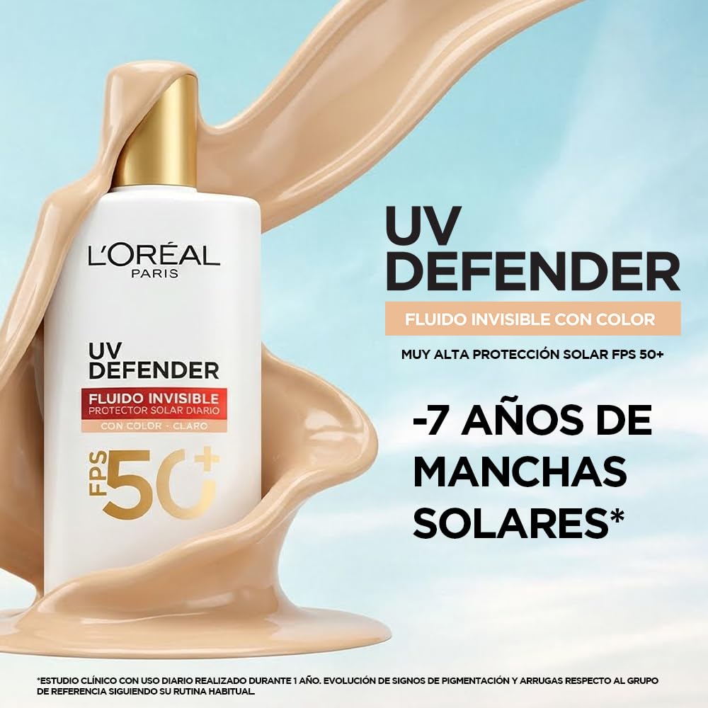 L'Oréal Paris Protector solar facial FPS50+ UV Defender Fluido Invisible Tono Claro, 40ml - Protección solar facial ultra ligero, -50% manchas y -30% arrugas debidas al sol, con Ácido Hialurónico