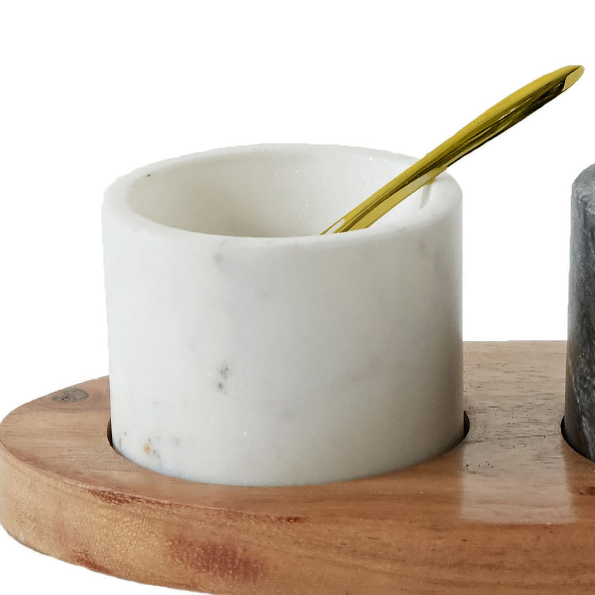 Creative Co-Op 2 cuencos de mármol sobre base de madera de mango con cuchara de sal