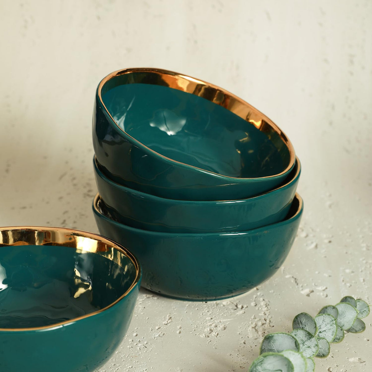 Stone Lain - Vajilla de porcelana de 16 piezas, servicio para 4, verde con ribete dorado