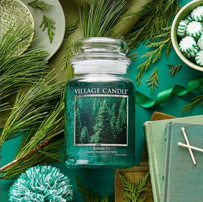 Village Candle Tarro grande de boticario de abeto bálsamo, vela perfumada, 22 onzas, verde